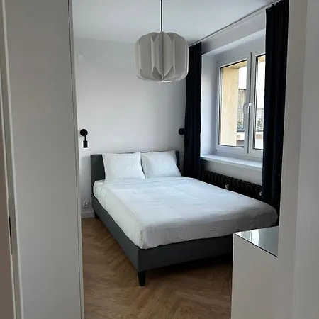 Apartmán Maly Kwadrat Katovice Exteriér fotografie